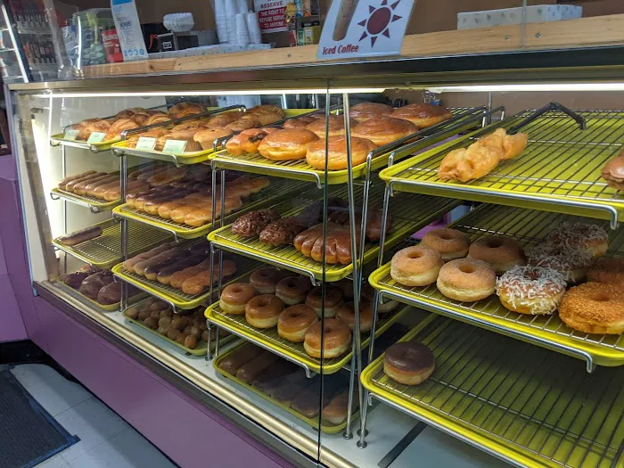 Donut Club Picture 8