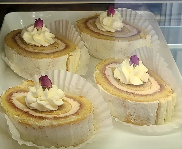 Taste Of Persia Bakery & Cafe Picture 5