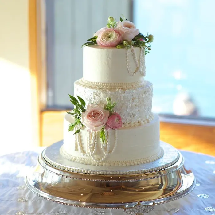 Plumeria Cake Studio Picture 9