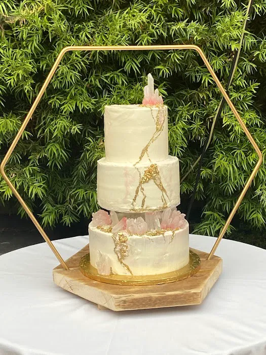 Plumeria Cake Studio Picture 2