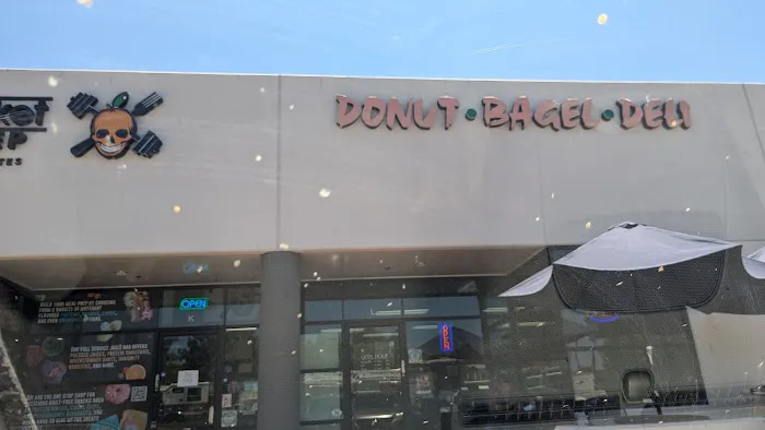 Scott's Donuts & Deli Picture 10