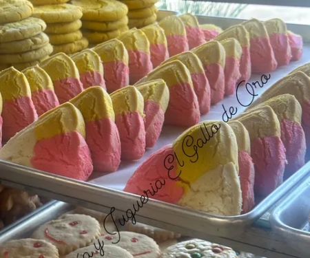 panaderia y Jugueria El Gallo De Oro