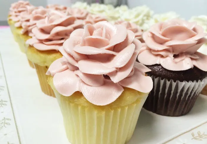 Cake Among Us Bakery, Donuts & Wedding Cakes Picture 3