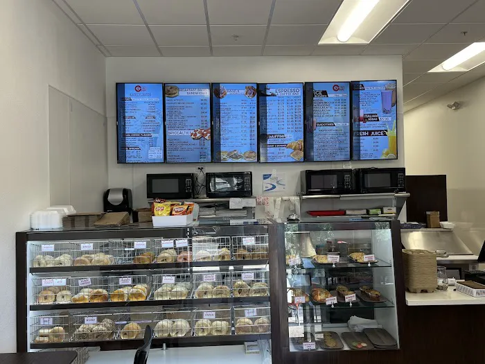 5th Ave Bagelry Picture 5