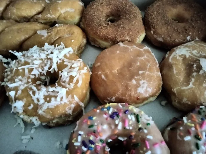 Yum Yum Donuts Picture 7