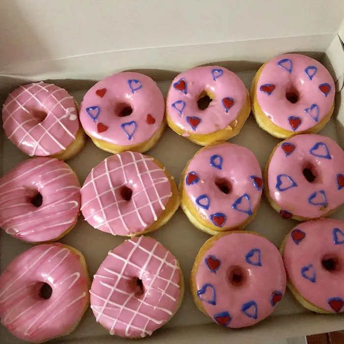 Cafe Donuts Picture 6