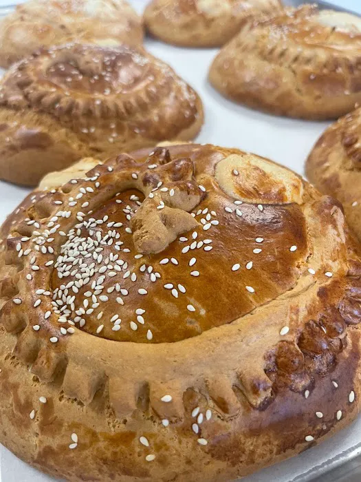 Latin Bakery Picture 9