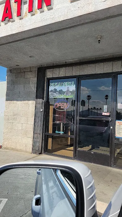 Latin Bakery Picture 10
