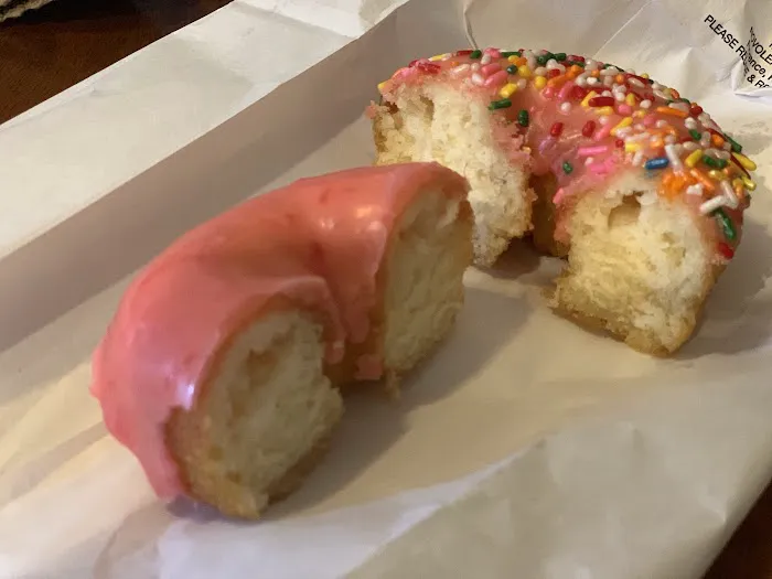 Donut Queen Picture 1