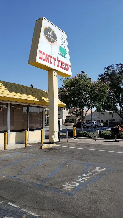 Donut Queen Picture 8