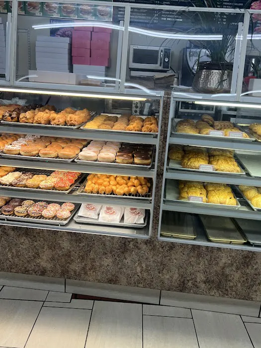 Miss Donuts And Bagels Picture 1