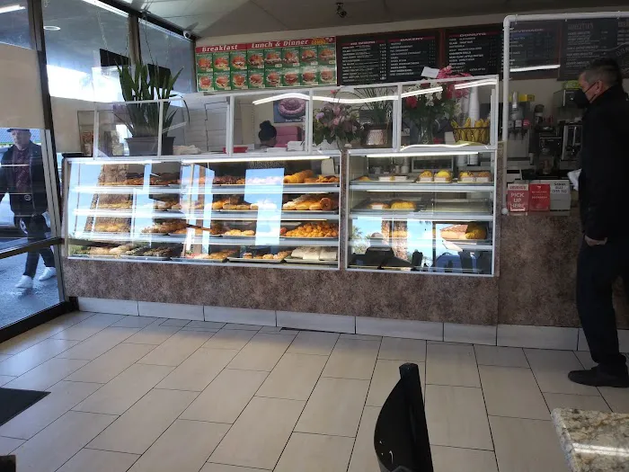 Miss Donuts & Bagel Picture 2