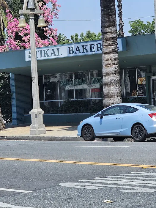 Tikal Bakery II Picture 4