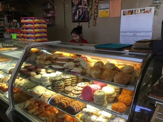 J & A Bakery & Donuts Picture 3