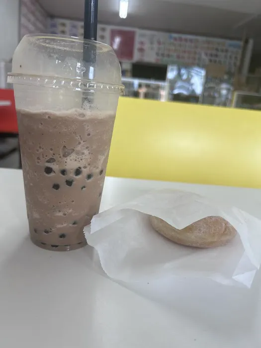 Donut Hut Picture 5