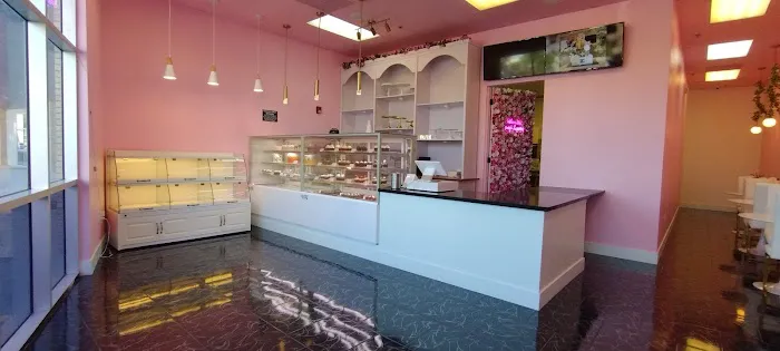 Glaze & Glamz Bakeshop Picture 3