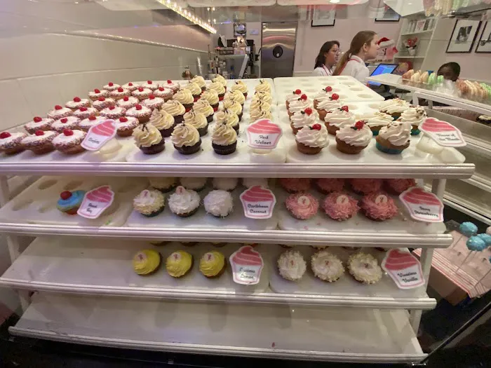 Casey's Cupcakes Picture 3