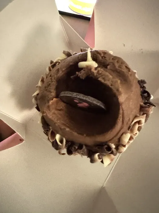 Casey's Cupcakes Picture 2