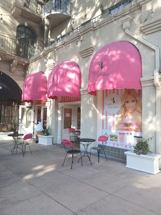 Casey's Cupcakes Picture 8