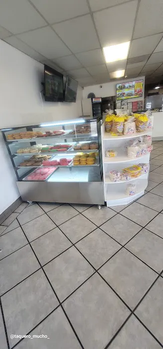 Pepe's Panaderia Picture 9