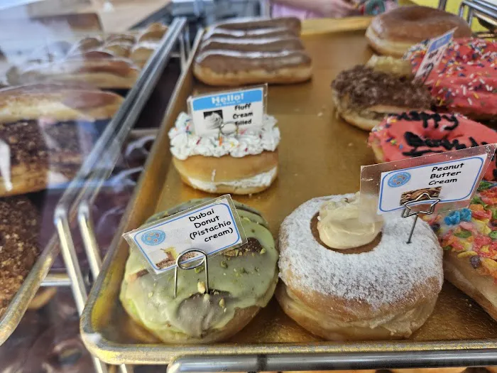 Baker's Dozen Donuts - Riverside Picture 2