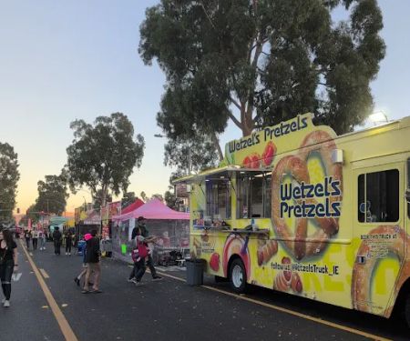 Wetzels Pretzels Food Truck