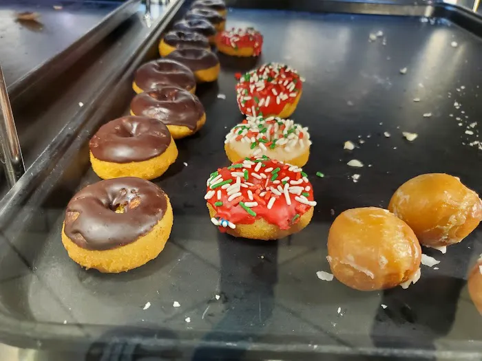 Yum Yum Donuts Picture 8