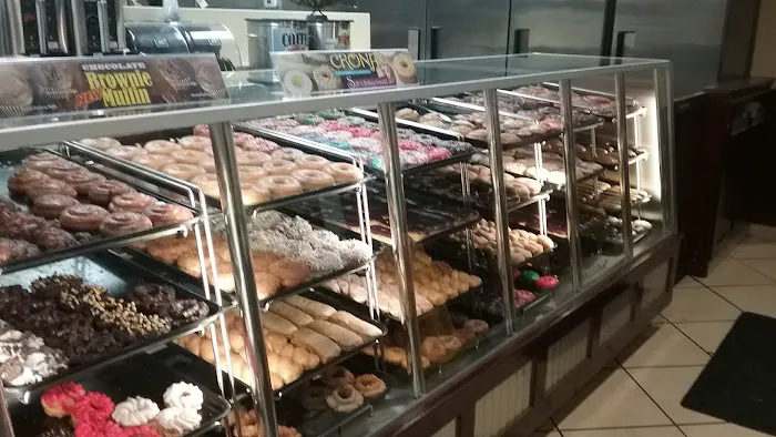 Yum Yum Donuts Picture 5
