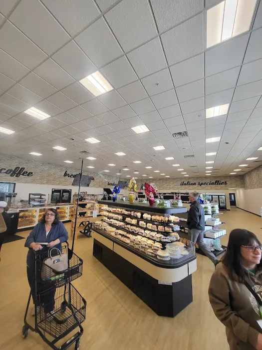 Liscio's Italian Bakery & Deli Picture 4