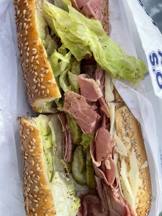 Liscio's Italian Bakery & Deli Picture 9