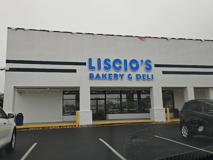Liscio's Italian Bakery & Deli Picture 6