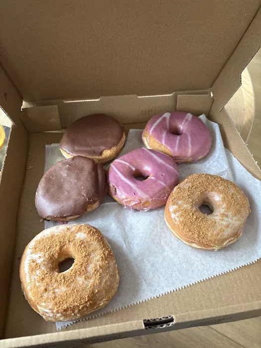 Dottie’s Donuts Picture 7