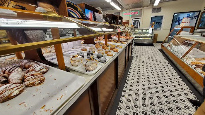 Termini Bros Bakery Picture 6