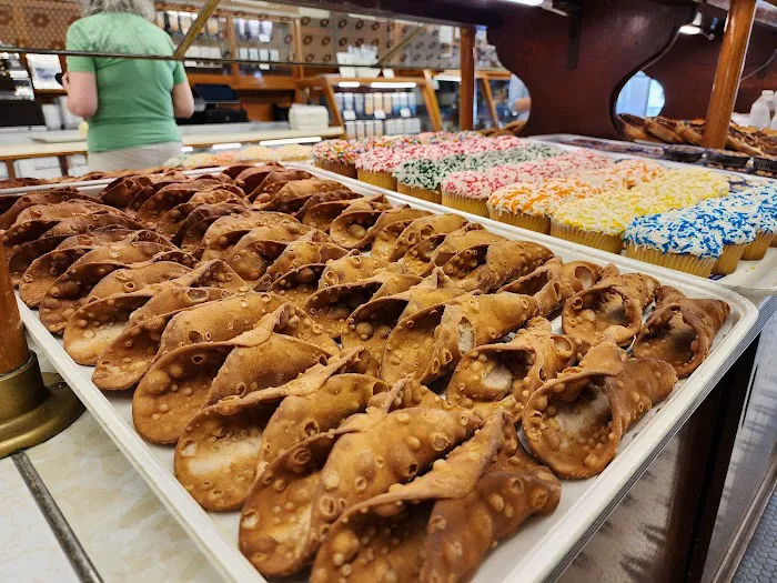 Termini Bros Bakery Picture 7