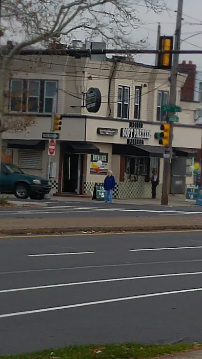 Philly Pretzel Factory Picture 8