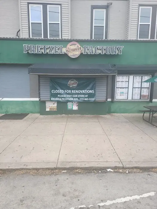 Philly Pretzel Factory Picture 4