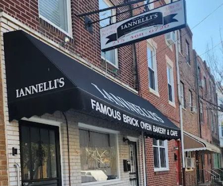 Iannelli's Bakery