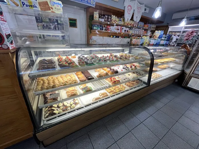 Varallo Brothers Bakery Picture 7