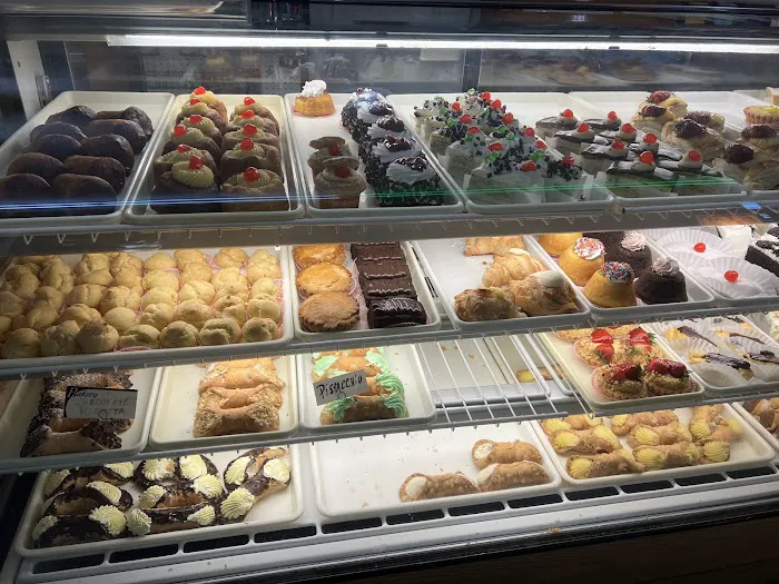 Varallo Brothers Bakery Picture 8