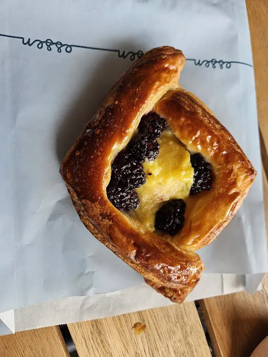 Essen Bakery Picture 4