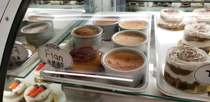 Amigos Bakery Pastries Shop Picture 1