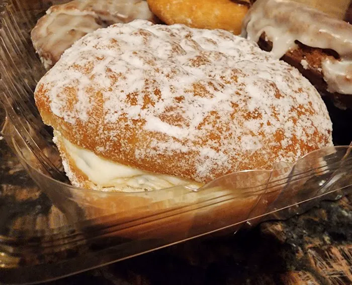 Frangelli's Bakery & Donuts Picture 1