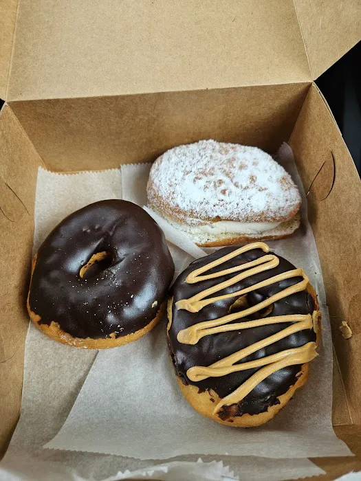 Frangelli's Bakery & Donuts Picture 10