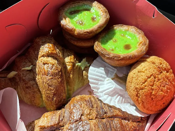 New York Bakery Picture 4