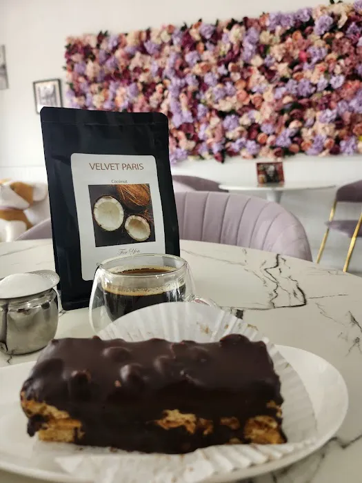 Cafe Irucci Picture 6