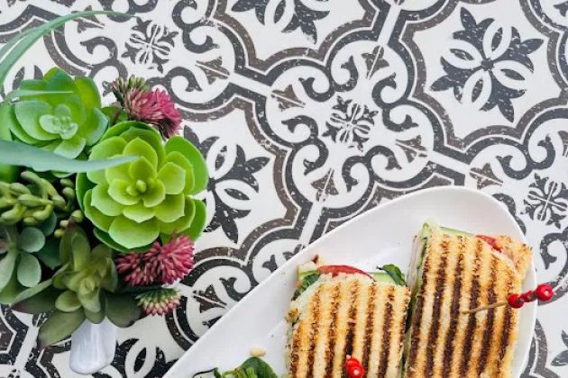 Cafe Irucci