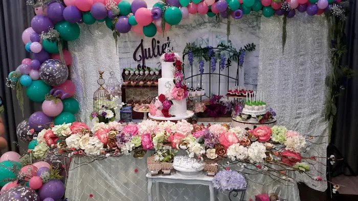Helena Wirth Cakes Picture 2