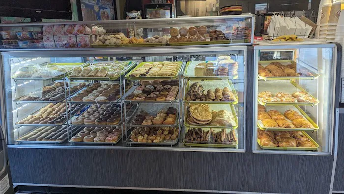 Donut Factory Picture 4