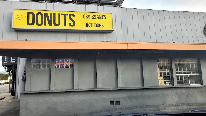 Golden Donuts Picture 1
