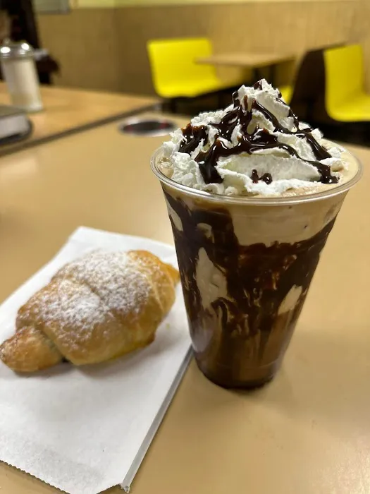 Daily Fresh Donuts Picture 6